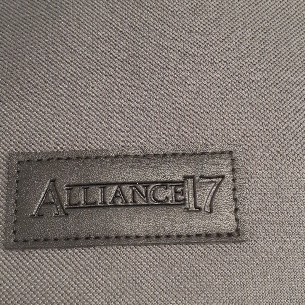 Backpack - Picture 2 of 4